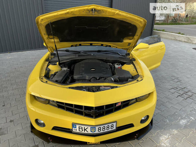 Жовтий Шевроле Камаро, об'ємом двигуна 3.6 л та пробігом 82 тис. км за 17000 $, фото 9 на Automoto.ua