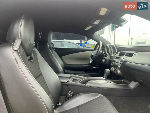 Жовтий Шевроле Камаро, об'ємом двигуна 3.6 л та пробігом 245 тис. км за 16500 $, фото 10 на Automoto.ua