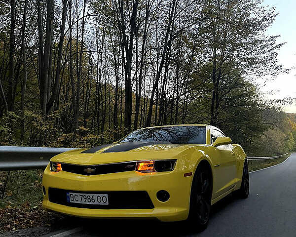 Жовтий Шевроле Камаро, об'ємом двигуна 3.6 л та пробігом 106 тис. км за 17800 $, фото 15 на Automoto.ua