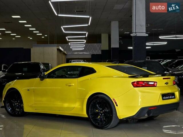 Жовтий Шевроле Камаро, об'ємом двигуна 3.56 л та пробігом 144 тис. км за 24999 $, фото 3 на Automoto.ua