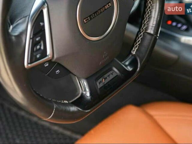 Серый Шевроле Камаро, объемом двигателя 3.6 л и пробегом 103 тыс. км за 21990 $, фото 22 на Automoto.ua