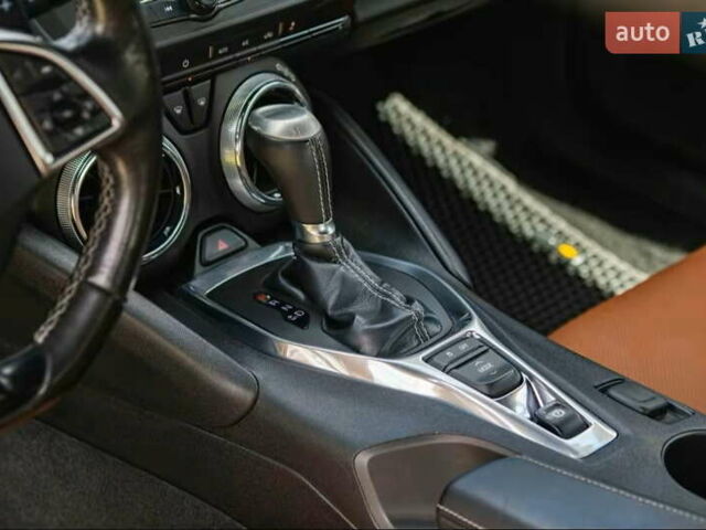 Серый Шевроле Камаро, объемом двигателя 3.6 л и пробегом 103 тыс. км за 21990 $, фото 21 на Automoto.ua