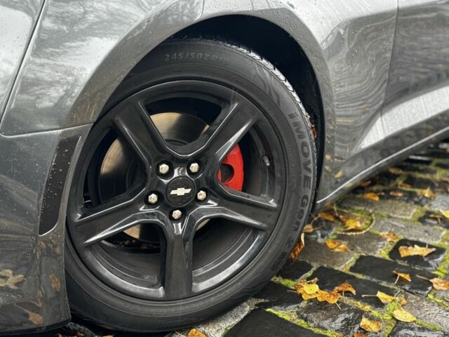 Серый Шевроле Камаро, объемом двигателя 3.6 л и пробегом 155 тыс. км за 17200 $, фото 23 на Automoto.ua