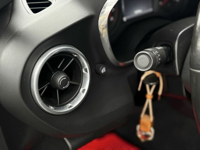 Серый Шевроле Камаро, объемом двигателя 3.6 л и пробегом 155 тыс. км за 17200 $, фото 14 на Automoto.ua