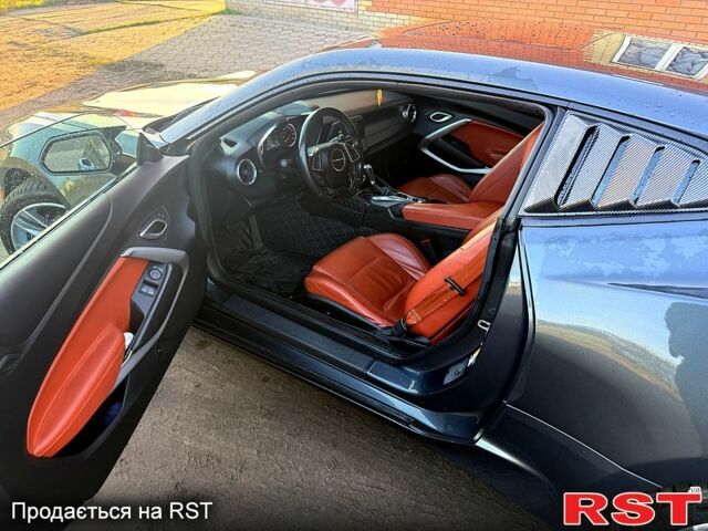 Серый Шевроле Камаро, объемом двигателя 3.6 л и пробегом 117 тыс. км за 15900 $, фото 8 на Automoto.ua