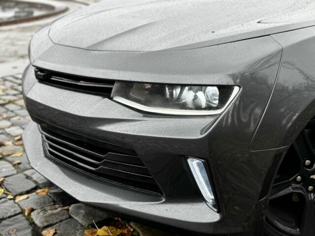 Серый Шевроле Камаро, объемом двигателя 3.6 л и пробегом 155 тыс. км за 17200 $, фото 2 на Automoto.ua