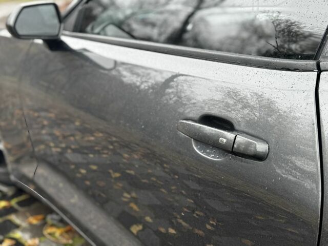 Серый Шевроле Камаро, объемом двигателя 3.6 л и пробегом 155 тыс. км за 17200 $, фото 21 на Automoto.ua