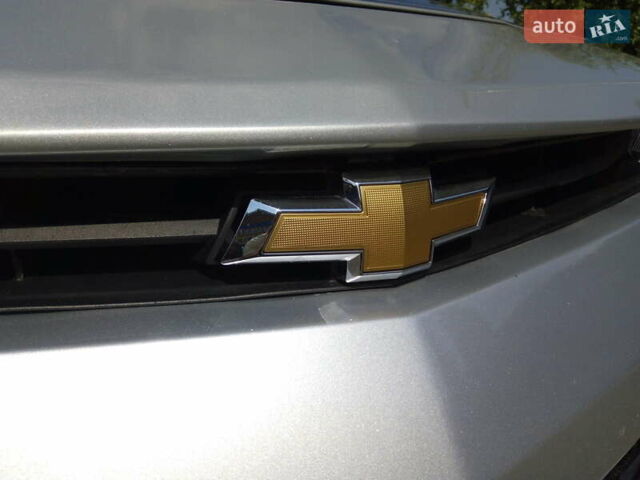 Серый Шевроле Камаро, объемом двигателя 2 л и пробегом 61 тыс. км за 21000 $, фото 15 на Automoto.ua