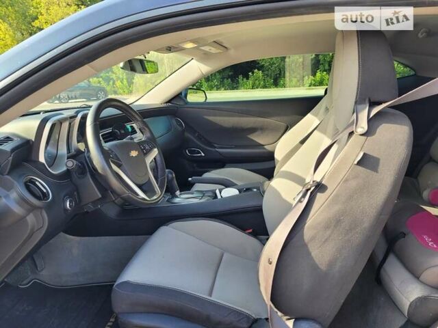 Синий Шевроле Камаро, объемом двигателя 3.56 л и пробегом 110 тыс. км за 15900 $, фото 8 на Automoto.ua