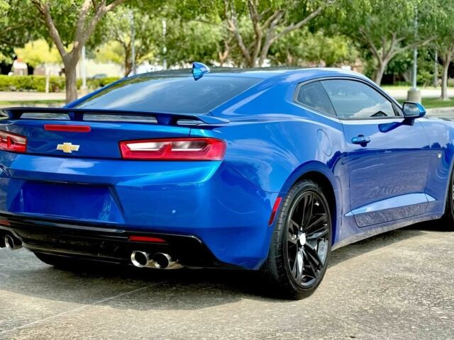 Синій Шевроле Камаро, об'ємом двигуна 6.2 л та пробігом 79 тис. км за 6500 $, фото 6 на Automoto.ua