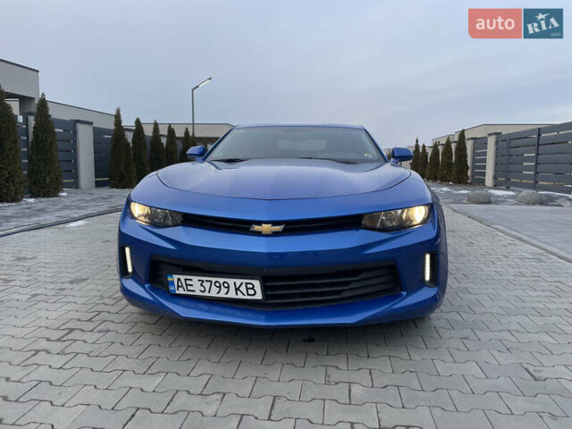 Синий Шевроле Камаро, объемом двигателя 2 л и пробегом 100 тыс. км за 17649 $, фото 52 на Automoto.ua