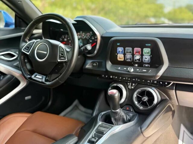 Синій Шевроле Камаро, об'ємом двигуна 6.2 л та пробігом 79 тис. км за 6500 $, фото 8 на Automoto.ua