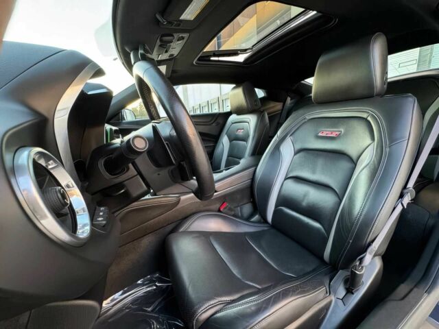 Синий Шевроле Камаро, объемом двигателя 6.2 л и пробегом 70 тыс. км за 18400 $, фото 10 на Automoto.ua