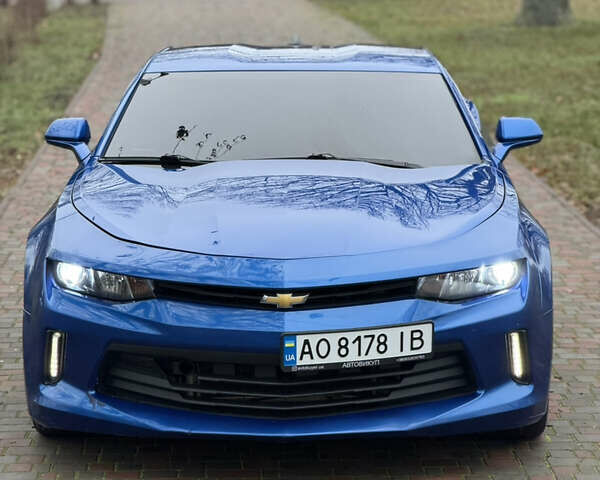 Синий Шевроле Камаро, объемом двигателя 2 л и пробегом 59 тыс. км за 15999 $, фото 1 на Automoto.ua