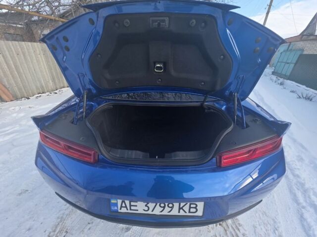 Синий Шевроле Камаро, объемом двигателя 2 л и пробегом 111 тыс. км за 18000 $, фото 9 на Automoto.ua