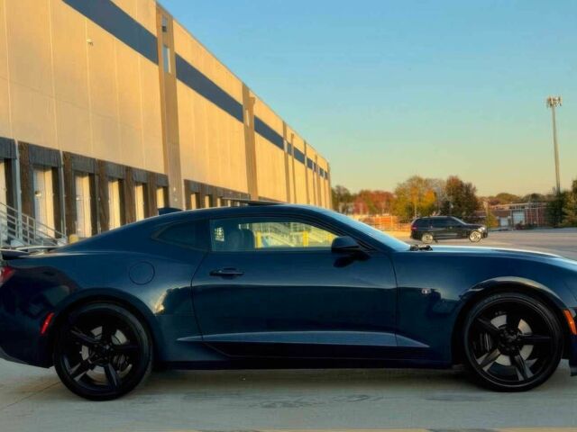 Синий Шевроле Камаро, объемом двигателя 6.2 л и пробегом 70 тыс. км за 18400 $, фото 7 на Automoto.ua