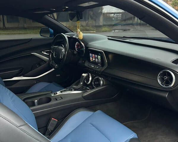 Синій Шевроле Камаро, об'ємом двигуна 2 л та пробігом 58 тис. км за 13200 $, фото 8 на Automoto.ua