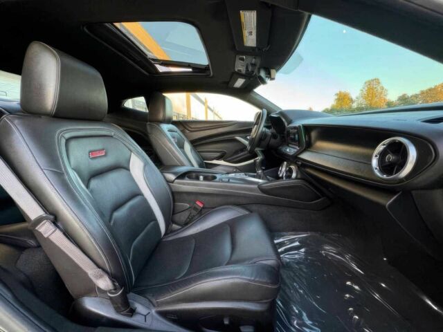 Синий Шевроле Камаро, объемом двигателя 6.2 л и пробегом 70 тыс. км за 18400 $, фото 8 на Automoto.ua