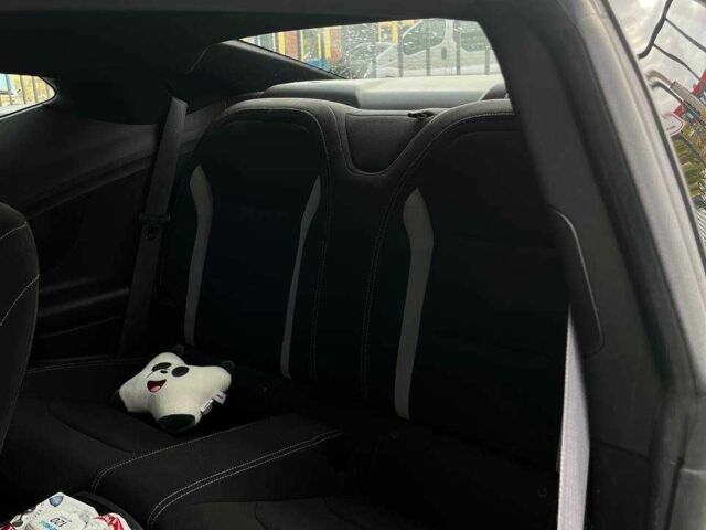 Зеленый Шевроле Камаро, объемом двигателя 2 л и пробегом 70 тыс. км за 20500 $, фото 18 на Automoto.ua