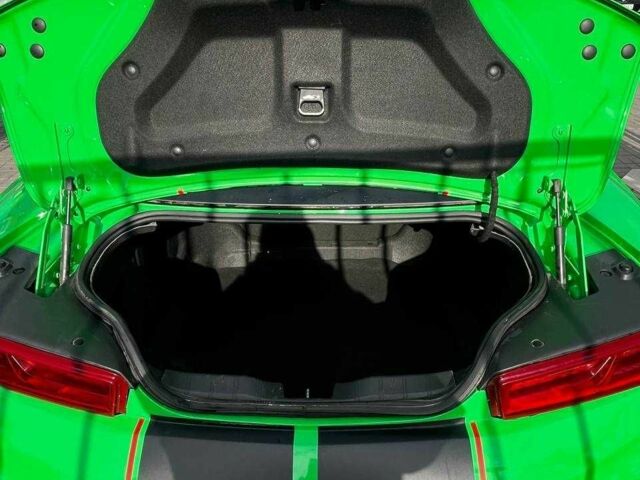 Зеленый Шевроле Камаро, объемом двигателя 2 л и пробегом 70 тыс. км за 20500 $, фото 19 на Automoto.ua