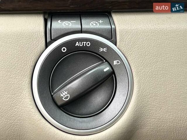 Чорний Шевроле Каприз, об'ємом двигуна 6 л та пробігом 334 тис. км за 9990 $, фото 24 на Automoto.ua