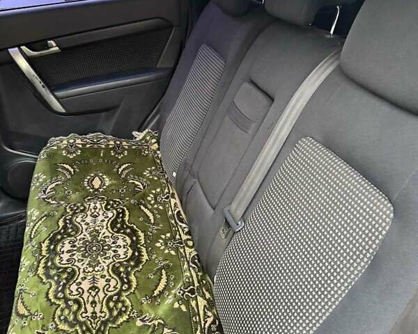 Белый Шевроле Каптива, объемом двигателя 2.4 л и пробегом 150 тыс. км за 6200 $, фото 14 на Automoto.ua