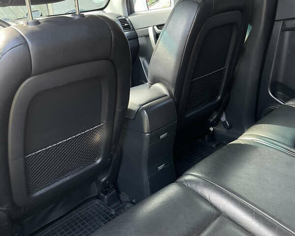 Белый Шевроле Каптива, объемом двигателя 1.99 л и пробегом 254 тыс. км за 9800 $, фото 17 на Automoto.ua