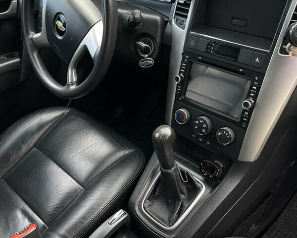 Белый Шевроле Каптива, объемом двигателя 1.99 л и пробегом 254 тыс. км за 9800 $, фото 29 на Automoto.ua