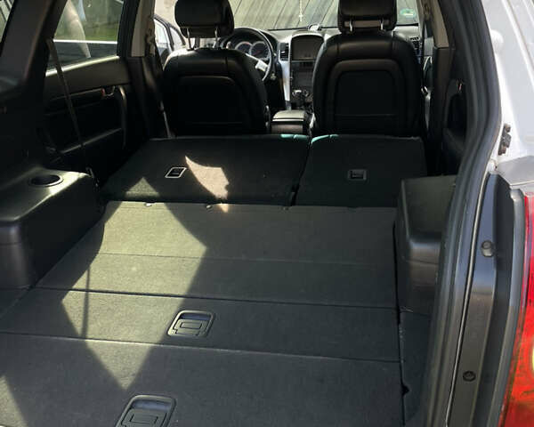 Белый Шевроле Каптива, объемом двигателя 1.99 л и пробегом 254 тыс. км за 9800 $, фото 22 на Automoto.ua