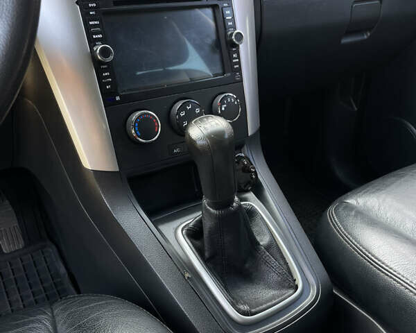 Белый Шевроле Каптива, объемом двигателя 1.99 л и пробегом 254 тыс. км за 9800 $, фото 12 на Automoto.ua