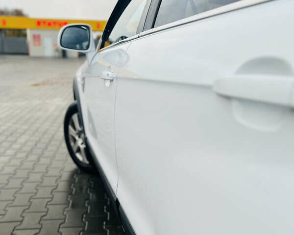 Шевроле Каптива 2010 в Луцке на Automoto.ua Белый Шевроле Каптива, объемом двигателя 2.41 л и пробегом 187 тыс. км за 7600 $, фото 13 на Automoto.ua