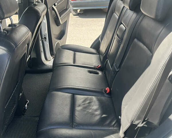 Білий Шевроле Каптіва, об'ємом двигуна 1.99 л та пробігом 258 тис. км за 11000 $, фото 23 на Automoto.ua