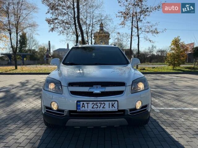 Білий Шевроле Каптіва, об'ємом двигуна 2 л та пробігом 245 тис. км за 9300 $, фото 7 на Automoto.ua