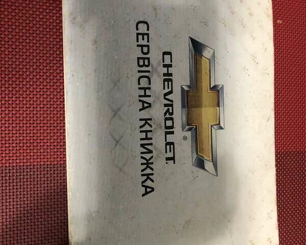 Белый Шевроле Каптива, объемом двигателя 3 л и пробегом 188 тыс. км за 12000 $, фото 7 на Automoto.ua