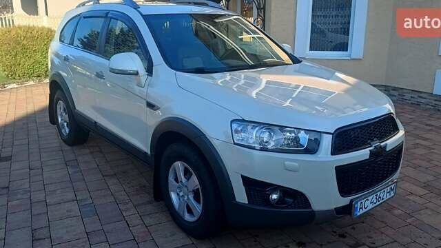 Белый Шевроле Каптива, объемом двигателя 2.23 л и пробегом 205 тыс. км за 11900 $, фото 8 на Automoto.ua