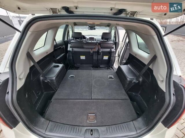 Белый Шевроле Каптива, объемом двигателя 2.38 л и пробегом 230 тыс. км за 9400 $, фото 42 на Automoto.ua