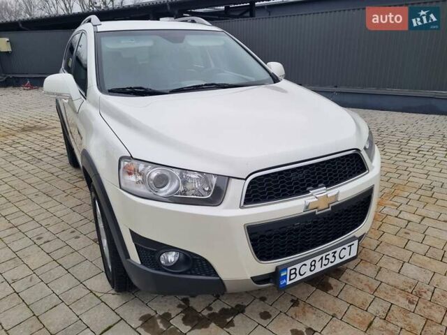 Белый Шевроле Каптива, объемом двигателя 2.38 л и пробегом 230 тыс. км за 9800 $, фото 24 на Automoto.ua