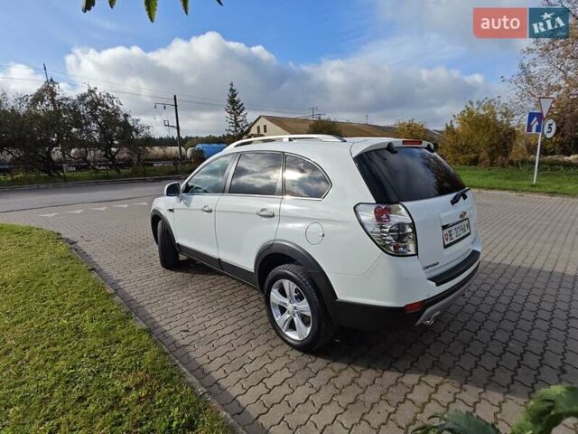 Белый Шевроле Каптива, объемом двигателя 2.2 л и пробегом 112 тыс. км за 13750 $, фото 4 на Automoto.ua
