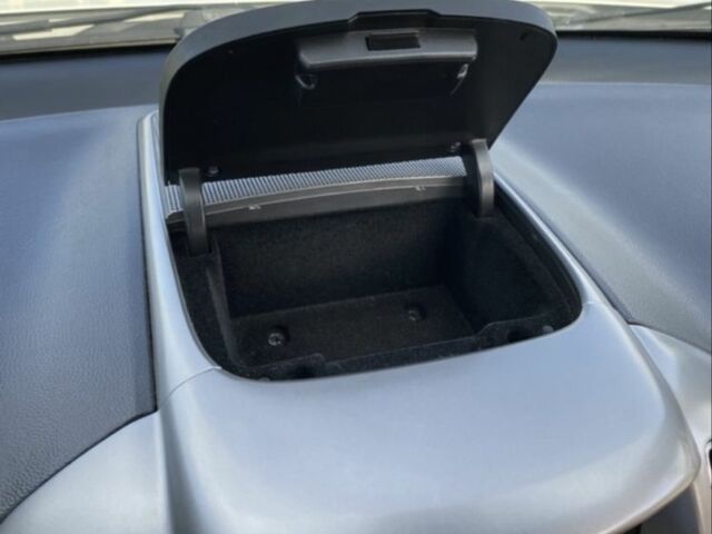 Белый Шевроле Каптива, объемом двигателя 2.2 л и пробегом 230 тыс. км за 10800 $, фото 9 на Automoto.ua