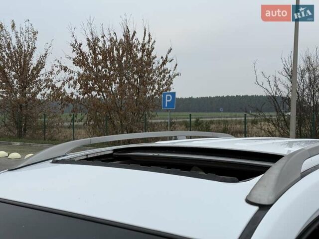 Белый Шевроле Каптива, объемом двигателя 2.2 л и пробегом 150 тыс. км за 12200 $, фото 47 на Automoto.ua