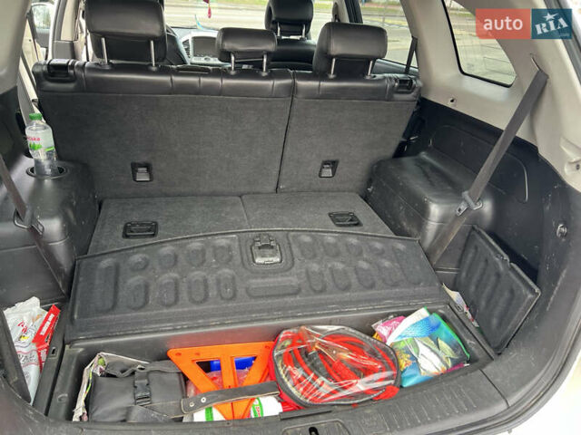 Білий Шевроле Каптіва, об'ємом двигуна 2.23 л та пробігом 210 тис. км за 9900 $, фото 15 на Automoto.ua