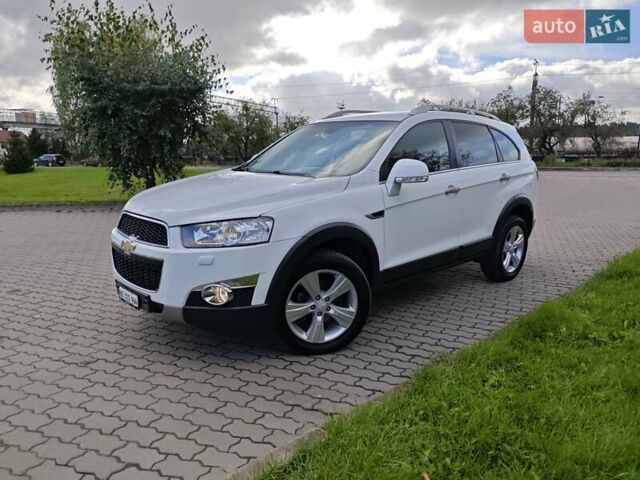 Белый Шевроле Каптива, объемом двигателя 2.2 л и пробегом 112 тыс. км за 13750 $, фото 110 на Automoto.ua