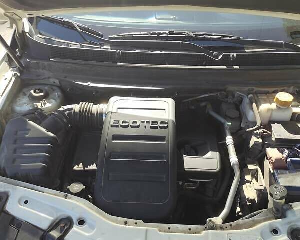 Шевроле Каптива 2012 в Каменское - Днепродзержинск на Automoto.ua Белый Шевроле Каптива, объемом двигателя 2.4 л и пробегом 176 тыс. км за 10500 $, фото 1 на Automoto.ua