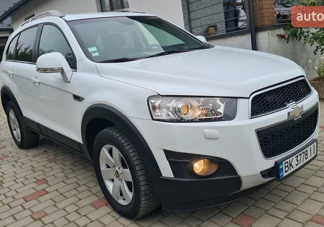 Белый Шевроле Каптива, объемом двигателя 2.2 л и пробегом 219 тыс. км за 9997 $, фото 45 на Automoto.ua