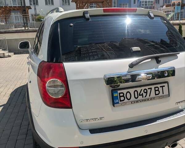 Білий Шевроле Каптіва, об'ємом двигуна 2.38 л та пробігом 170 тис. км за 9950 $, фото 43 на Automoto.ua