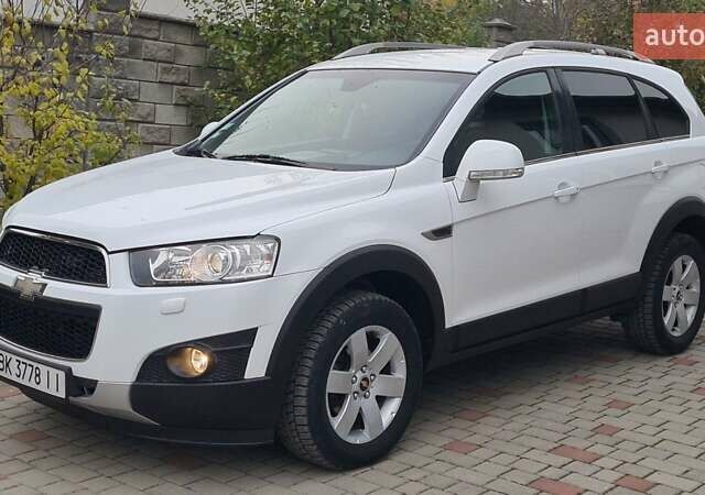Белый Шевроле Каптива, объемом двигателя 2.2 л и пробегом 219 тыс. км за 9997 $, фото 52 на Automoto.ua