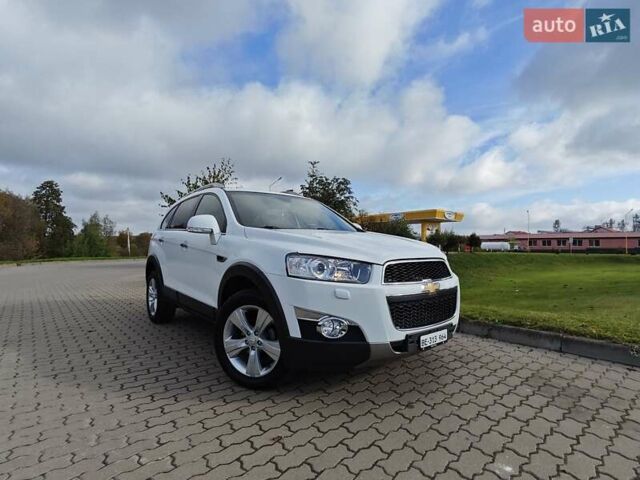 Белый Шевроле Каптива, объемом двигателя 2.2 л и пробегом 112 тыс. км за 13750 $, фото 24 на Automoto.ua