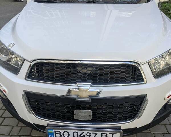 Білий Шевроле Каптіва, об'ємом двигуна 2.38 л та пробігом 170 тис. км за 9950 $, фото 2 на Automoto.ua