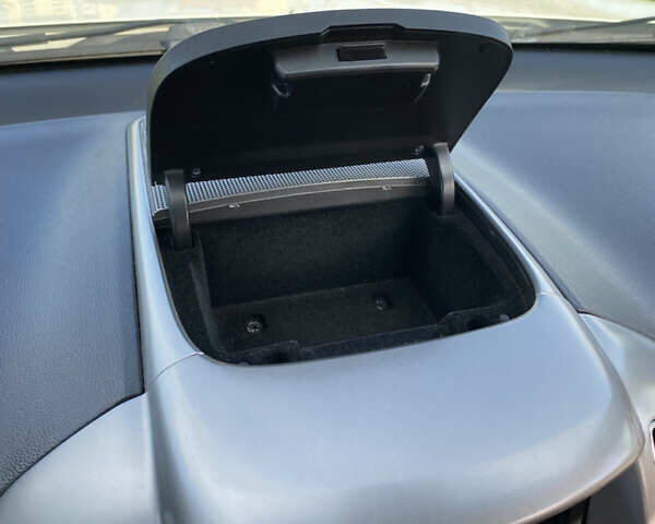 Белый Шевроле Каптива, объемом двигателя 2.2 л и пробегом 224 тыс. км за 11800 $, фото 12 на Automoto.ua