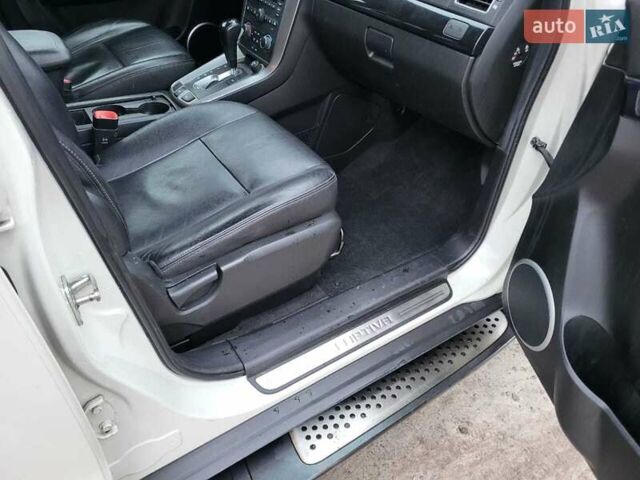 Білий Шевроле Каптіва, об'ємом двигуна 2.23 л та пробігом 208 тис. км за 10800 $, фото 21 на Automoto.ua